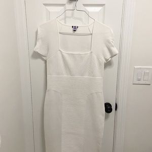 Ivory Hour Glass Form Fitting Cocktail Dress, Express Mid-length, Medium 10-12